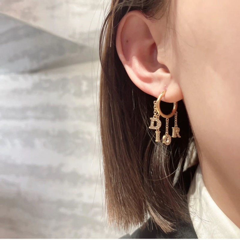 chr1st1an D10r earrings